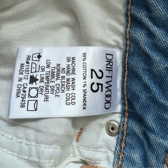 Driftwood Gizelle Girlfriend Skinny Embroidered distressed jeans - Picture 5 of 15